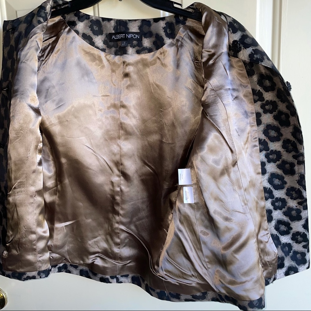 Albert Nipon Black Gold Abstract Floral Rhinestone Button Front Jacket Blazer - Picture 7 of 9
